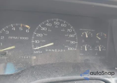 1996 Chevrolet Suburban C1500 z USA, uszkodzony, nr VIN 3GNEC16RXTG152304